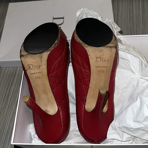 Authentic Dior classic peep toe heals from Holt Renfrew - Picture 7 of 7